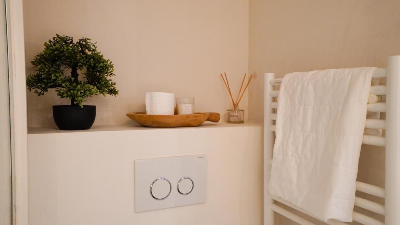 Studio Apartment Massena Nice! Free Breakfast! المظهر الخارجي الصورة