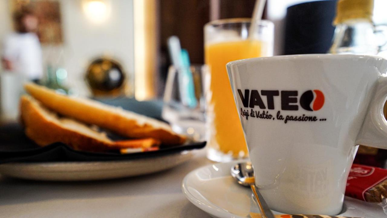 Studio Apartment Massena Nice! Free Breakfast! المظهر الخارجي الصورة