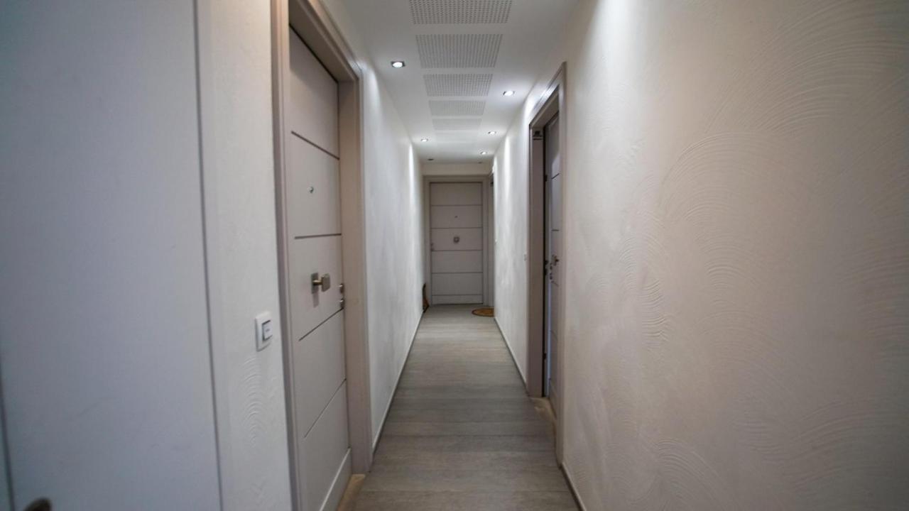 Studio Apartment Massena Nice! Free Breakfast! المظهر الخارجي الصورة